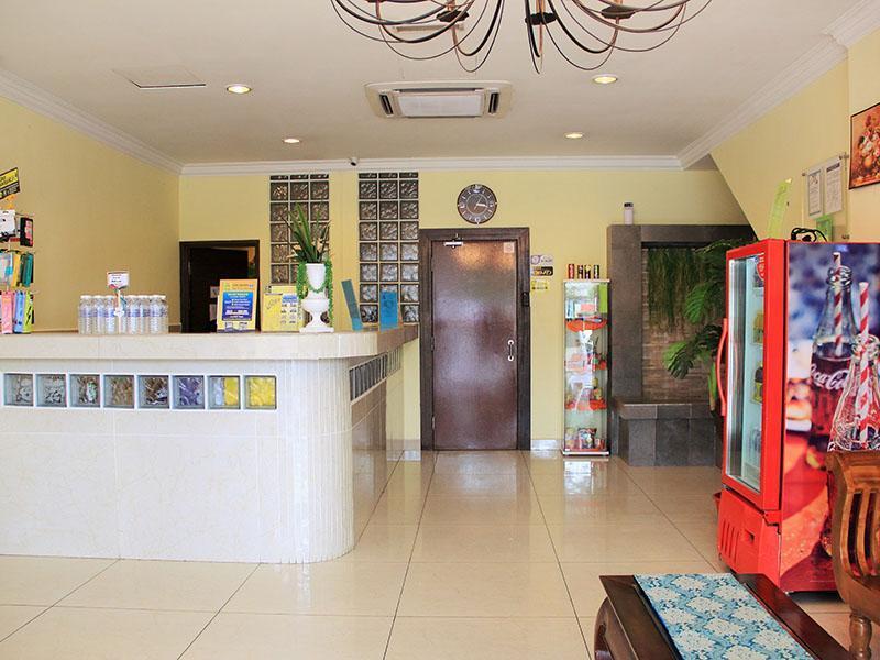 Sun Inns Hotel D'Mind 2, Ktm Serdang Сери-Кембанган Экстерьер фото